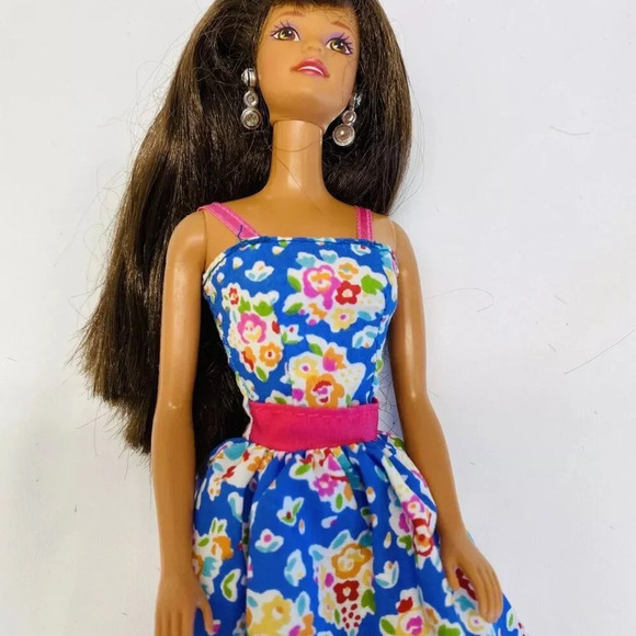 MATTEL BARBIE Brunette Hair Brown Eyes Floral Dress 12" Used Tall Used - Picture 11 of 12